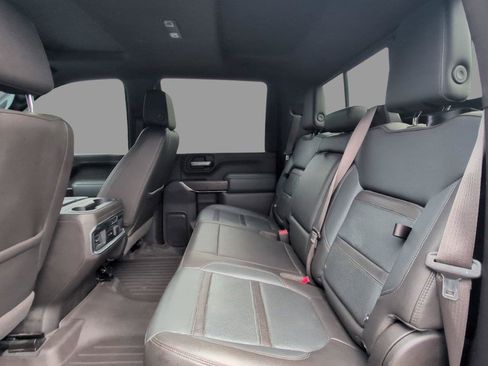 Used 2020 GMC Sierra 2500 Denali w/ Denali Ultimate Package AWD/4WD image 36