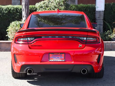 Used 2022 Dodge Charger Scat Pack RWD image 7