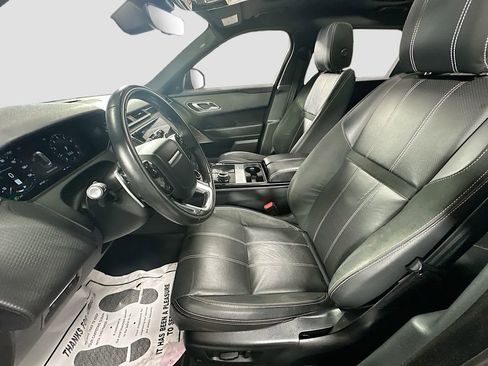 Used 2019 Land Rover Range Rover Velar R-Dynamic SE image 22
