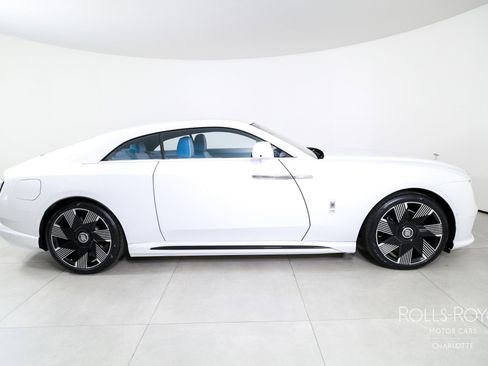 Certified 2024 Rolls-Royce Spectre w/ Spectre Launch Package AWD/4WD image 10