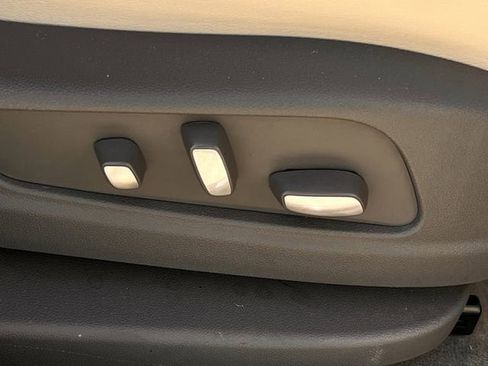 Certified 2022 Cadillac XT6 Premium Luxury w/ Technology Package image 29