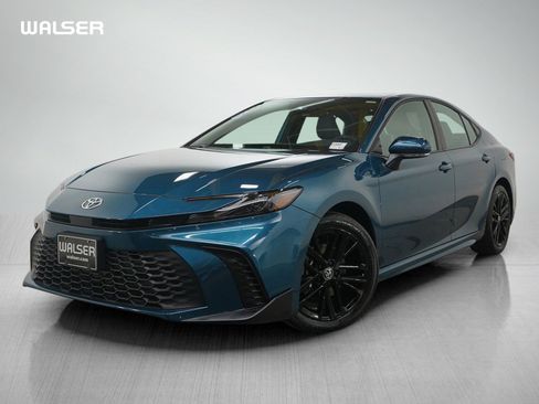 Used 2026 Toyota Camry SE w/ Multimedia Upgrade Package image 1