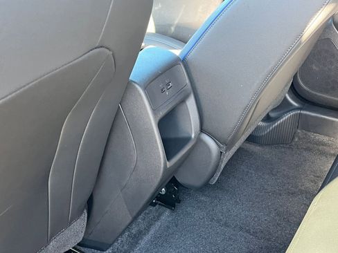 Used 2025 Buick Envista Sport Touring image 24