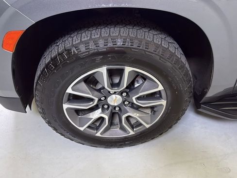 Used 2021 Chevrolet Tahoe LT w/ Rear Media and Nav Package RWD image 28