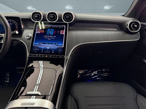 Certified 2025 Mercedes-Benz GLC 350e 4MATIC image 30