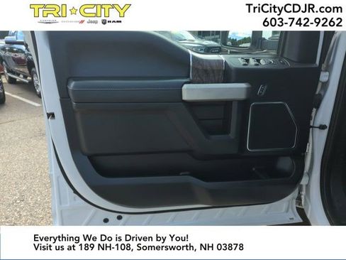 Used 2019 Ford F250 Lariat w/ Chrome Package image 15