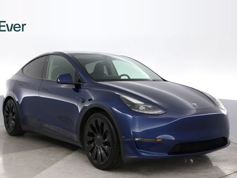 Used 2023 Tesla Model Y Performance AWD/4WD image 13