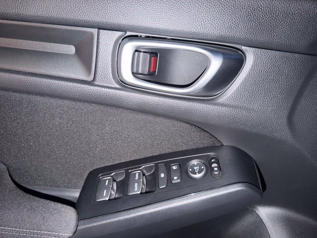 Used 2024 Honda Civic Sport image 9