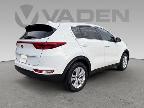 Used 2019 Kia Sportage LX image 20