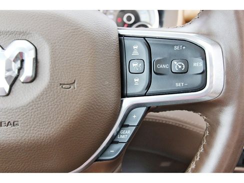 Used 2021 RAM 1500 Limited image 12