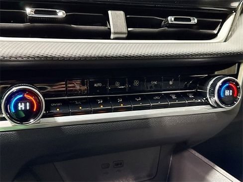 New 2026 Chevrolet Equinox LT image 19