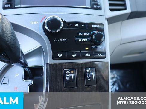 Used 2013 Toyota Venza LE image 33