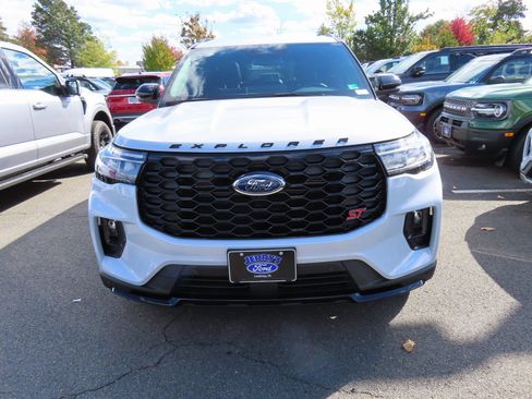 New 2026 Ford Explorer ST w/ Sun And Sound Package image 2