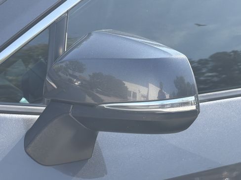 Certified 2019 Toyota RAV4 XLE w/ Convenience Package FWD image 34