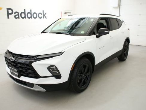 Used 2024 Chevrolet Blazer LT w/ Midnight/Sport Edition AWD/4WD image 3
