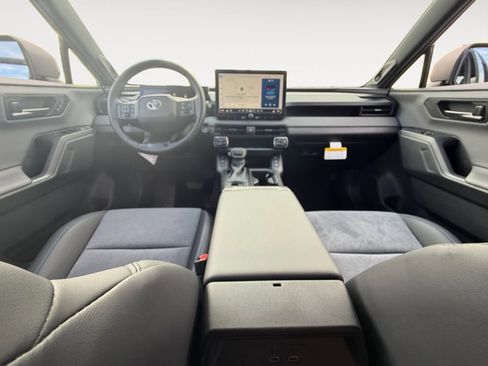 New 2026 Toyota RAV4 XSE AWD/4WD image 10