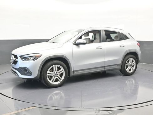 Used 2021 Mercedes-Benz GLA 250 image 2