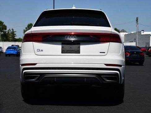 Used 2022 Audi Q8 Premium Plus w/ Premium Plus Package AWD/4WD image 6