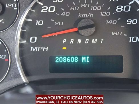 Used 2021 GMC Savana 2500 w/ Driver Convenience Package image 18