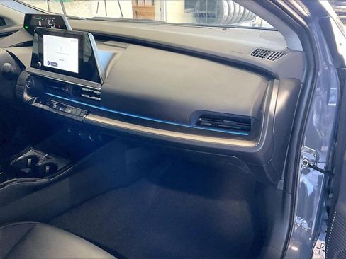Used 2024 Toyota Prius XLE image 22