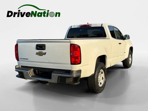 Used 2018 Chevrolet Colorado W/T w/ WT Convenience Package RWD image 5