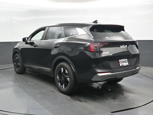 Used 2026 Kia Sportage LX AWD/4WD image 10