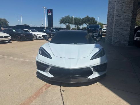 Used 2020 Chevrolet Corvette Stingray Preferred Cpe w/ 2LT Preferred Equipment Group RWD image 2
