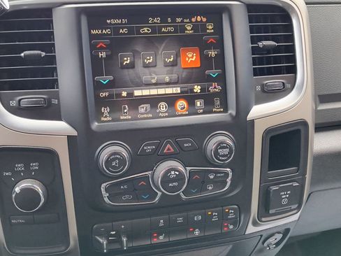 Used 2016 RAM 2500 Big Horn image 16