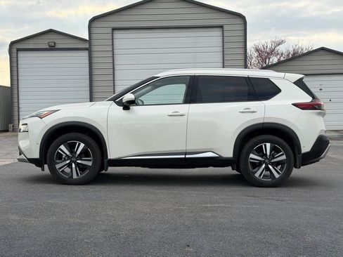 Used 2023 Nissan Rogue Platinum w/ Platinum Premium Package image 8