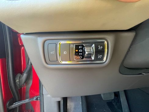 Used 2020 Lincoln Aviator Reserve w/ Equipment Group 201A AWD/4WD image 14