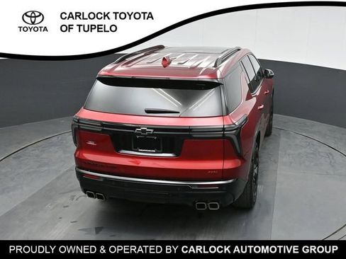 Used 2024 Chevrolet Traverse RS image 31