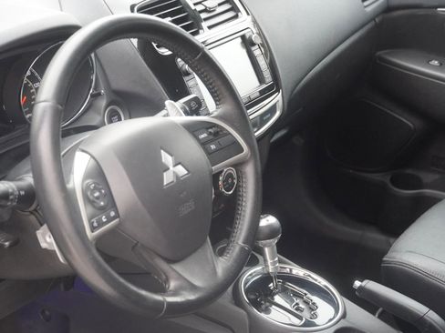 Used 2015 Mitsubishi Outlander Sport SE image 18