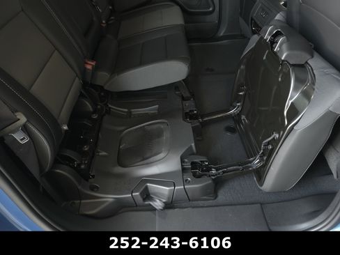 Used 2026 Chevrolet Silverado EV Trail Boss AWD/4WD image 41