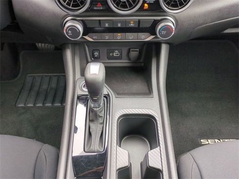 Used 2024 Nissan Sentra S image 18