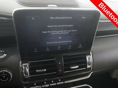 Used 2021 Lincoln Navigator Black Label w/ Special Edition Package AWD/4WD image 25