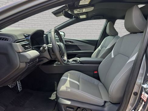 Used 2026 Toyota Camry SE w/ Convenience Package FWD image 15
