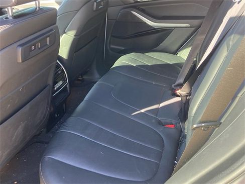 Used 2022 BMW X5 sDrive40i w/ Premium Package image 10