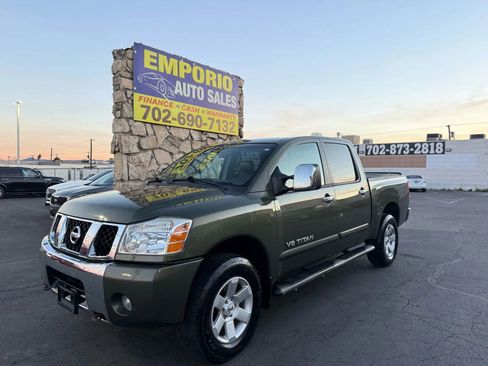 Used 2005 Nissan Titan LE w/ (T01) Tow Pkg image 2