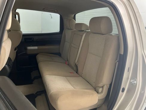 Used 2008 Toyota Tundra 4x4 CrewMax w/ Tow Pkg image 19