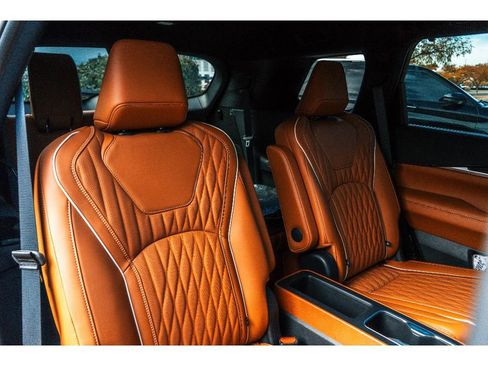 New 2026 INFINITI QX60 Autograph w/ Autograph Tech Package image 35