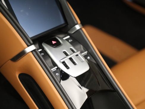 Certified 2025 Ferrari Roma image 23