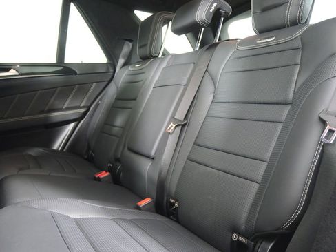 Used 2018 Mercedes-Benz GLE 63 AMG 4MATIC image 17