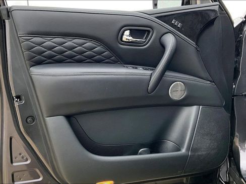 Certified 2024 INFINITI QX80 Sensory w/ Cargo Package image 23