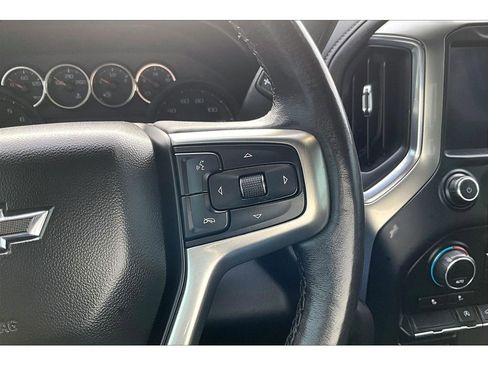 Used 2019 Chevrolet Silverado 1500 RST image 12