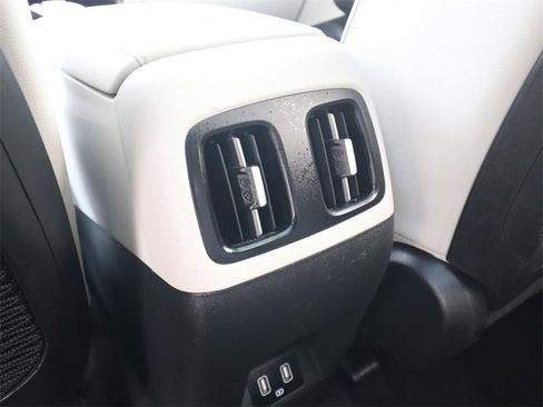 Used 2024 Hyundai Tucson Limited image 12