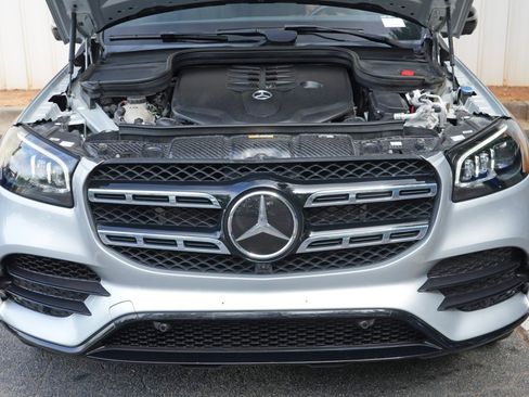 Used 2021 Mercedes-Benz GLS 580 4MATIC image 8