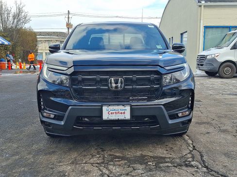 Certified 2025 Honda Ridgeline Black Edition image 5