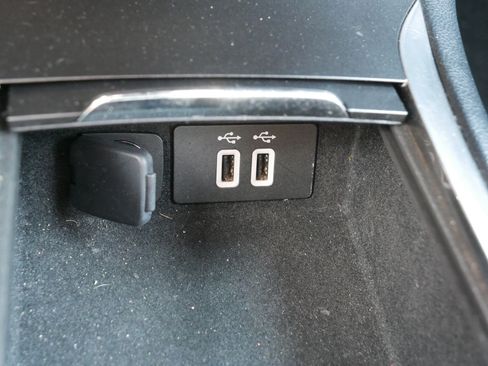 Used 2019 Lincoln MKC Select w/ Select Plus Package AWD/4WD image 33