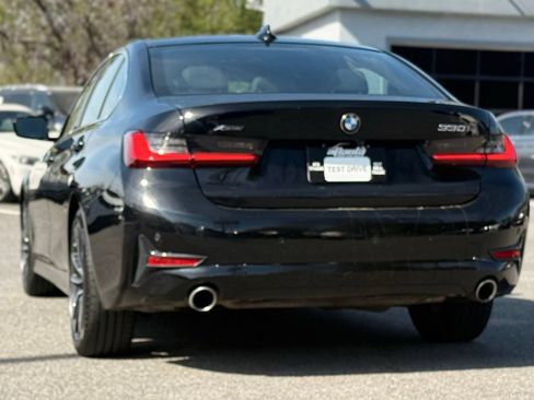 Used 2021 BMW 330i xDrive Sedan w/ Convenience Package AWD/4WD image 3