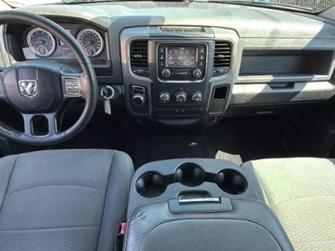 Used 2018 RAM 1500 Express w/ Express Value Package RWD image 27